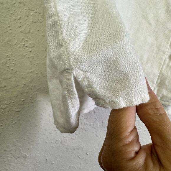 L'ACADEMIE Top Medium Safari Crop Revolve Button Front Shoulder Epaulettes Linen - Picture 10 of 14